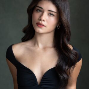 تصویر هنرمند Corina Bradley