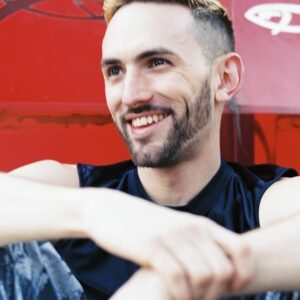 تصویر هنرمند Aaron David Ross