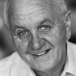 تصویر هنرمند Andrew Neil