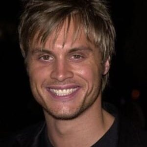 تصویر هنرمند Dax Griffin