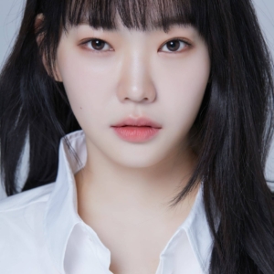 تصویر هنرمند Bang Eun-jeong