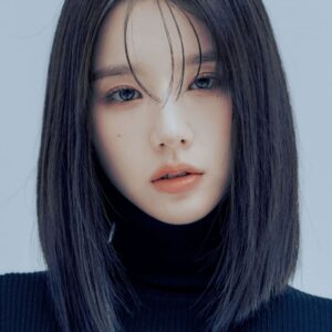 تصویر هنرمند HeeJin