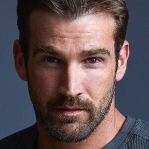 تصویر هنرمند Clayton Adams