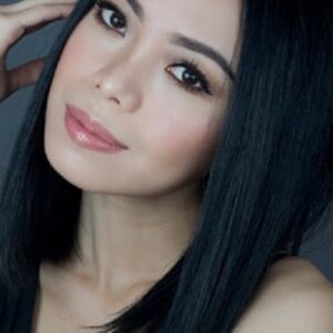 تصویر هنرمند Yennis Cheung