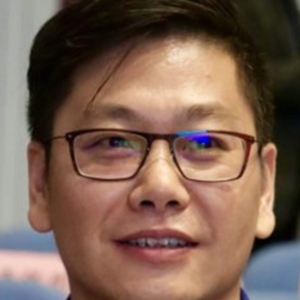 تصویر هنرمند Wang Yabin