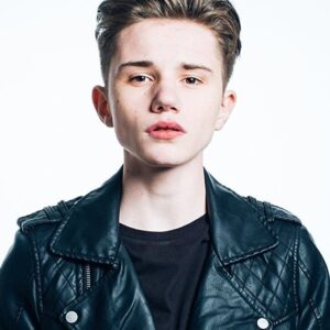 تصویر هنرمند Zak Sutcliffe