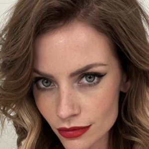 تصویر هنرمند Cody Renee Cameron