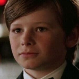 تصویر هنرمند Gus Lewis