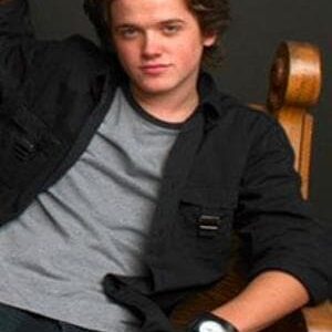 تصویر هنرمند Justin Bradley