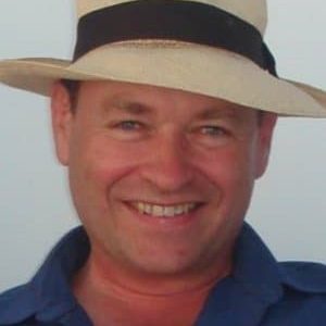 تصویر هنرمند Anthony Waller