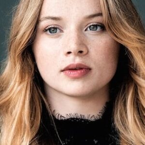 تصویر هنرمند Luna Wedler