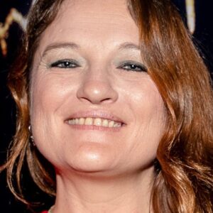 تصویر هنرمند Shay Walker