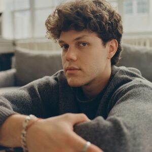 تصویر هنرمند Sebastian Delascasas