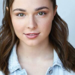 تصویر هنرمند Julianne Collins