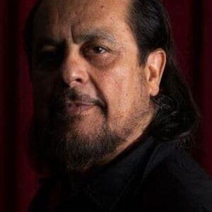 تصویر هنرمند Tito Larriva