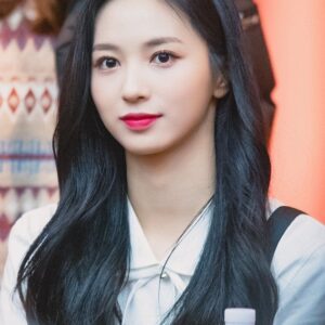 تصویر هنرمند Huh Ji-won