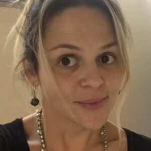 تصویر هنرمند Letícia Veiga