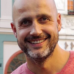 تصویر هنرمند Robert Koszucki