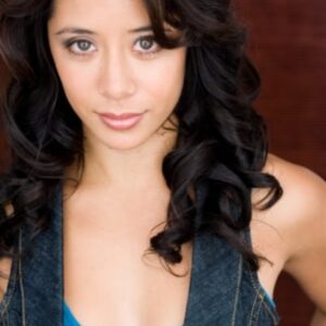 تصویر هنرمند Tara Macken