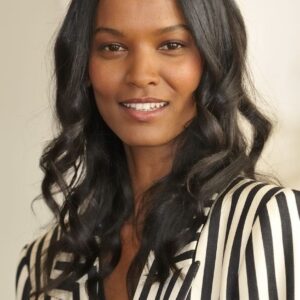 تصویر هنرمند Liya Kebede