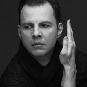 تصویر هنرمند Teodor Currentzis