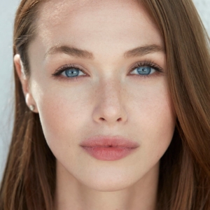 تصویر هنرمند Jessica Cook