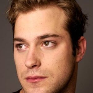 تصویر هنرمند James DeBello