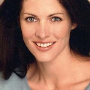 تصویر هنرمند Larisa Miller