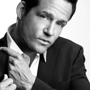تصویر هنرمند Josh Hopkins