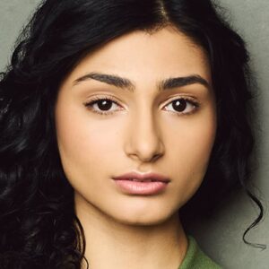 تصویر هنرمند Ava Lalezarzadeh