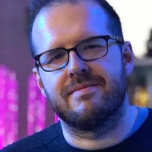 تصویر هنرمند Evan Daugherty