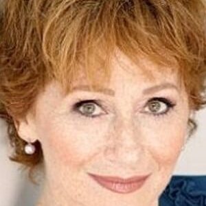 تصویر هنرمند Eve Crawford