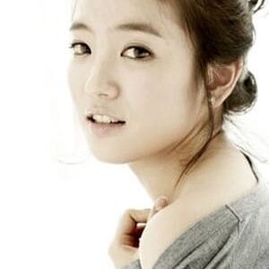 تصویر هنرمند Ahn Ji-hyun