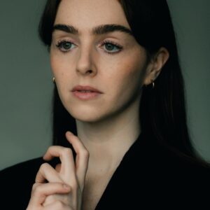 تصویر هنرمند Louisa Connolly-Burnham