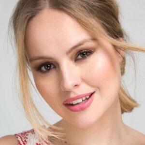 تصویر هنرمند Esmeralda Moya