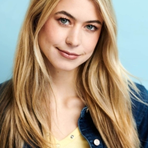 تصویر هنرمند Hannah Kat Jones