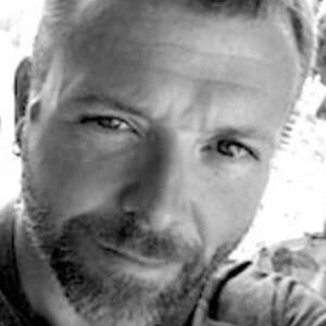 تصویر هنرمند Yvann Thibaudeau