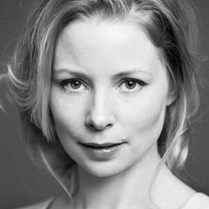 تصویر هنرمند Julia Dufvenius