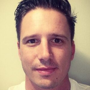 تصویر هنرمند Cody Mackie