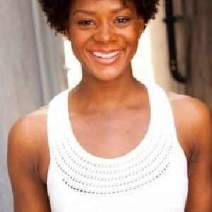 تصویر هنرمند Ayesha Orange