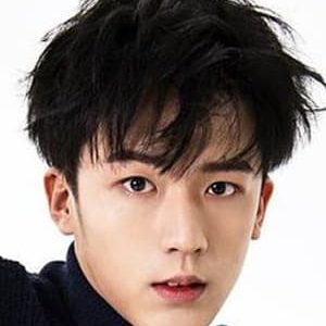 تصویر هنرمند Lu Dongxu