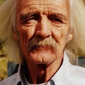 تصویر هنرمند Graham Mackie