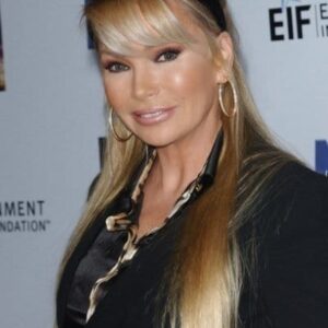 تصویر هنرمند Suzan Hughes