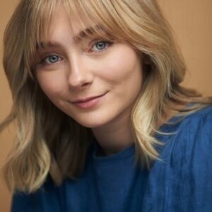 تصویر هنرمند Lola Clare