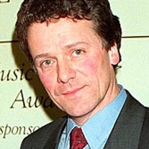 تصویر هنرمند Robin Lough