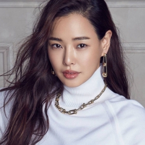 تصویر هنرمند Lee Ha-nee