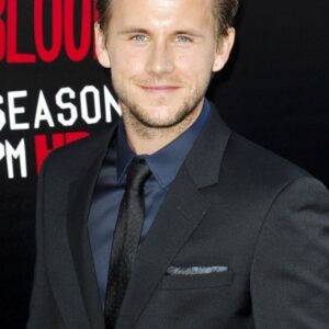 تصویر هنرمند Brett Lorenzini