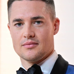 تصویر هنرمند Alexander Dreymon