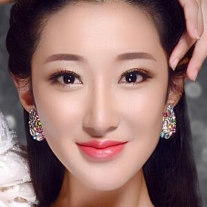 تصویر هنرمند Li Yixin