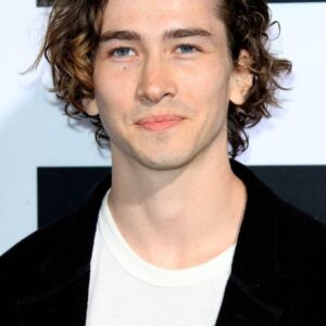 تصویر هنرمند Dylan Arnold